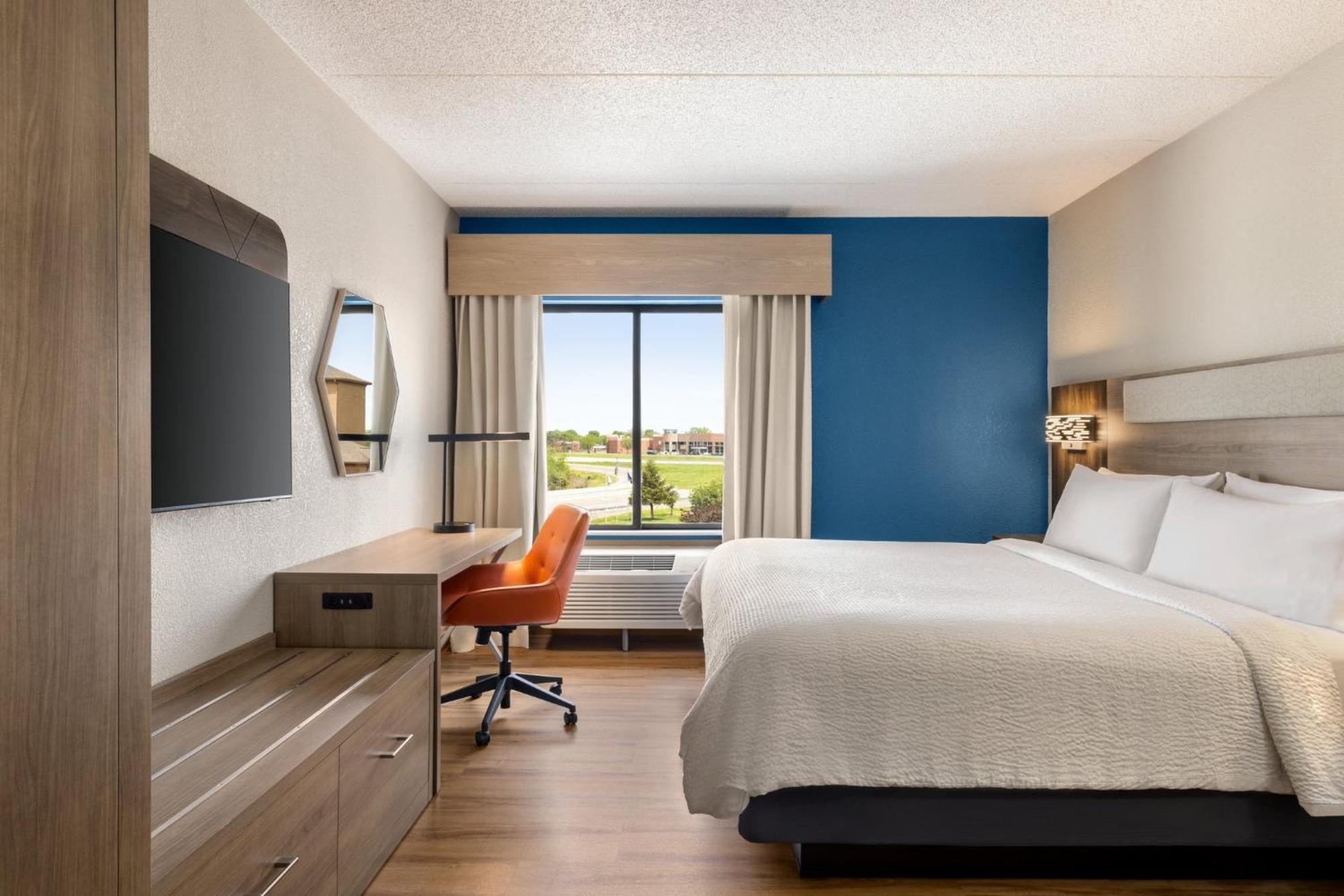 Holiday Inn Express Hotel & Suites Indianapolis W - Airport Area By Ihg Indianápolis Exterior foto