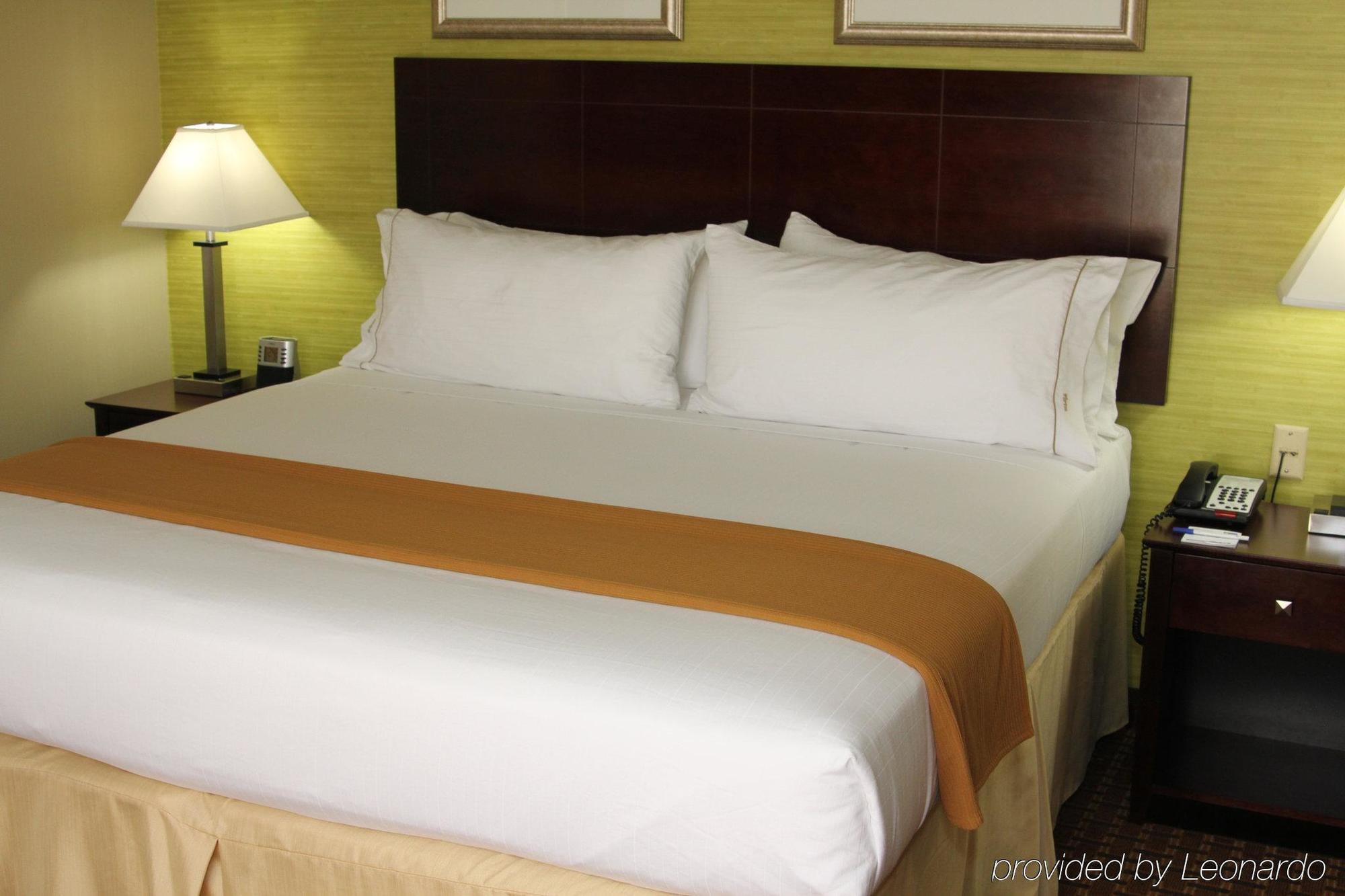 Holiday Inn Express Hotel & Suites Indianapolis W - Airport Area By Ihg Indianápolis Exterior foto