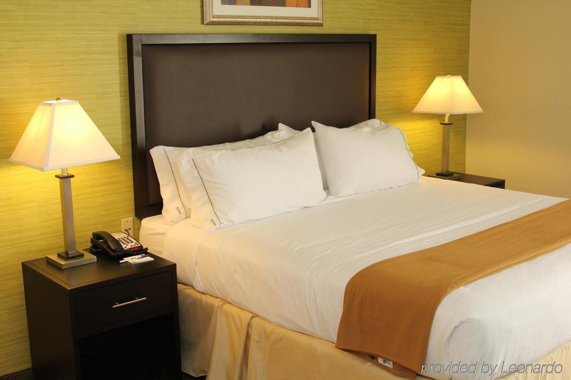 Holiday Inn Express Hotel & Suites Indianapolis W - Airport Area By Ihg Indianápolis Exterior foto