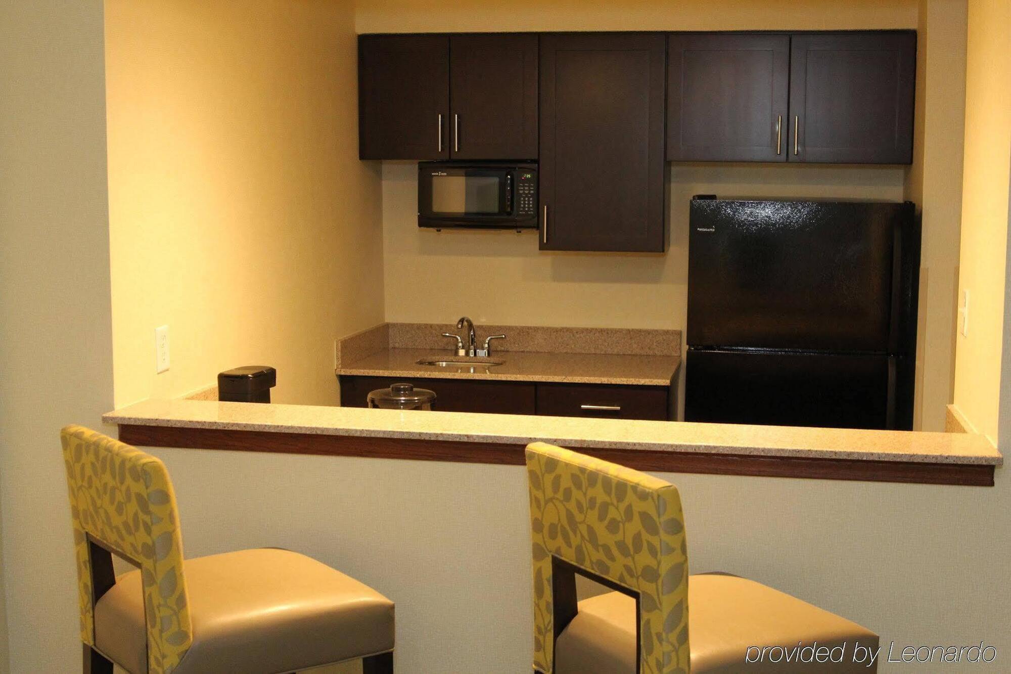 Holiday Inn Express Hotel & Suites Indianapolis W - Airport Area By Ihg Indianápolis Exterior foto